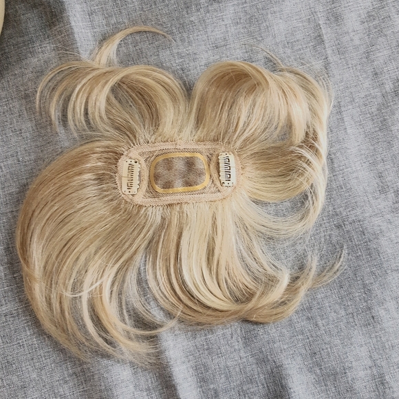 Hair accessories,  part of wig. - Picture 4 of 5
